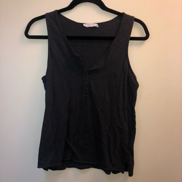 Double Zero Tops - Double Zero Sleeveless Button Top
